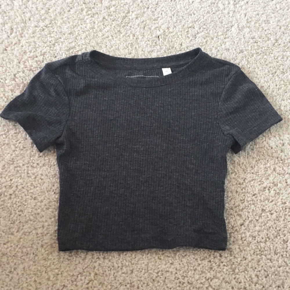 Cropped Tee